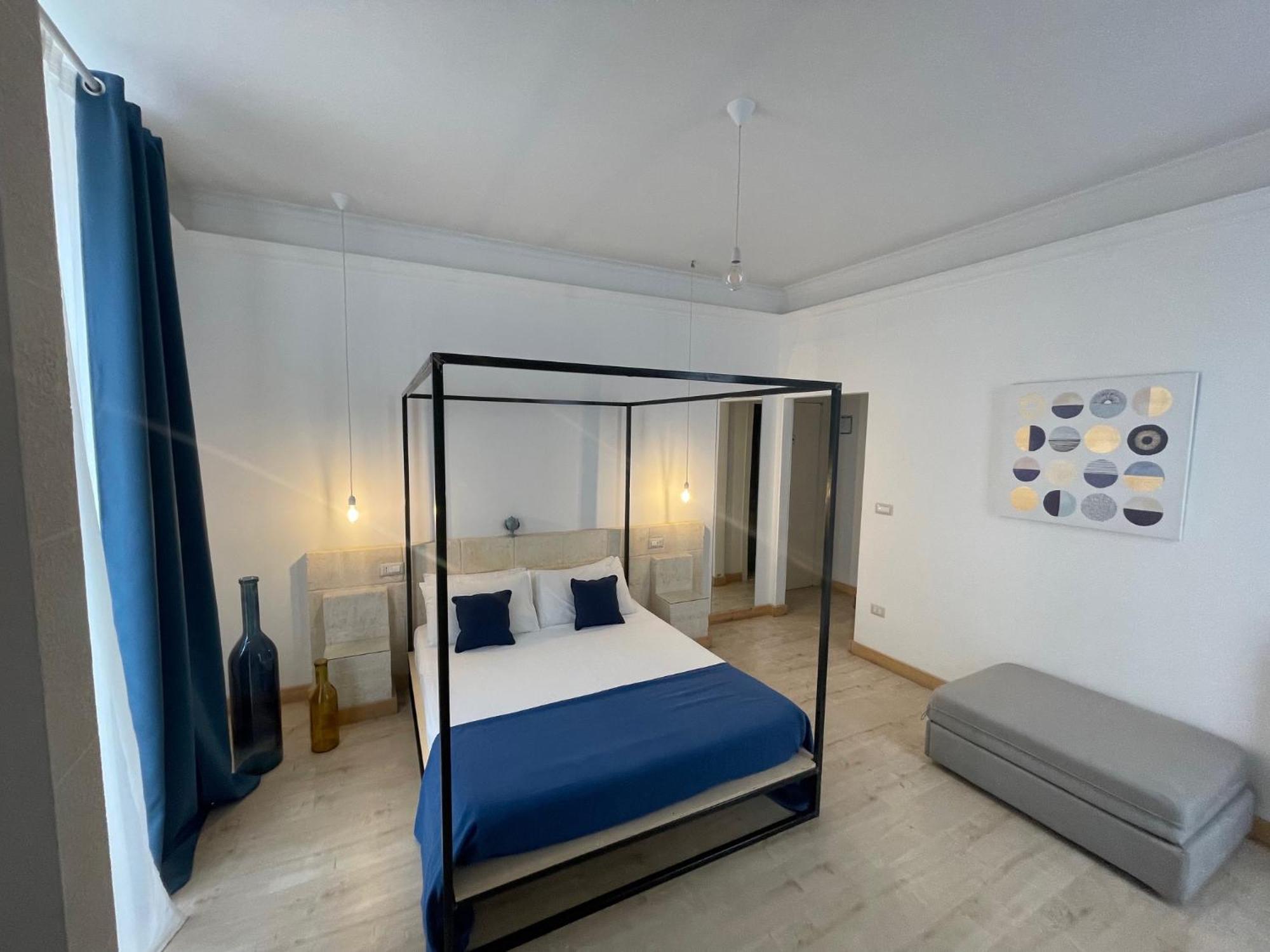 D'Angio Rooms-Manfredi Homes&Villas มันเฟรโดเนีย ภายนอก รูปภาพ